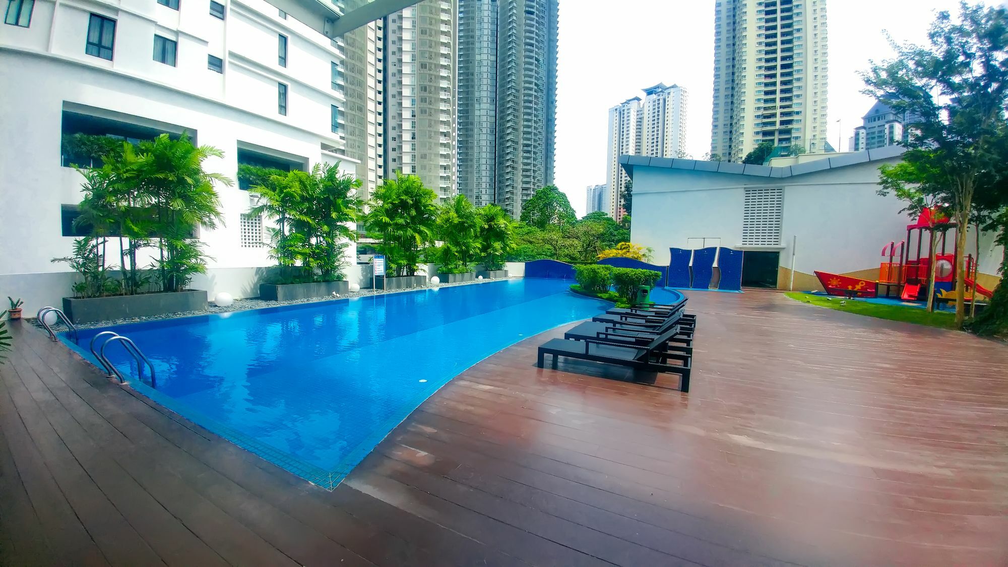 Mont Kiara @ Aston Kiara 3 Apartment Bukit Damansara Luaran gambar